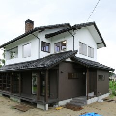 OS59 サンルームのある古民家風住宅