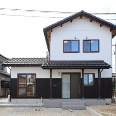OS65 和モダンの家