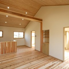 OS67 親子でくらす平屋建ての家